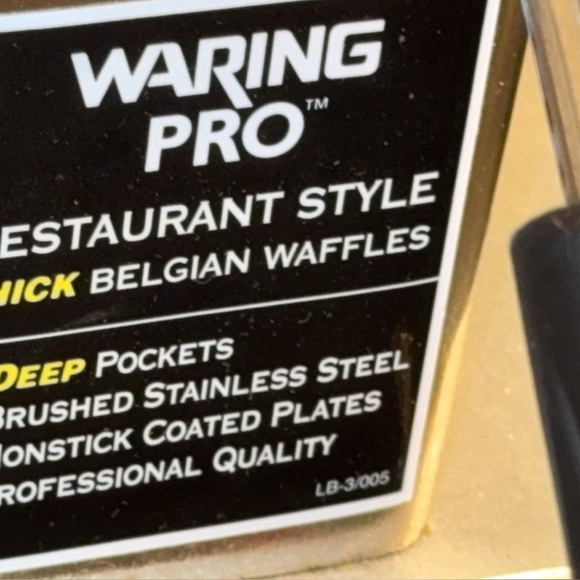Waring Professional Restaurant WMK300 Belgian Waffle Maker, Brushed Stainless - Picture 4 of 17